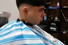 Corte juvenil en Barbería Premium Petro, peluquería Marín
